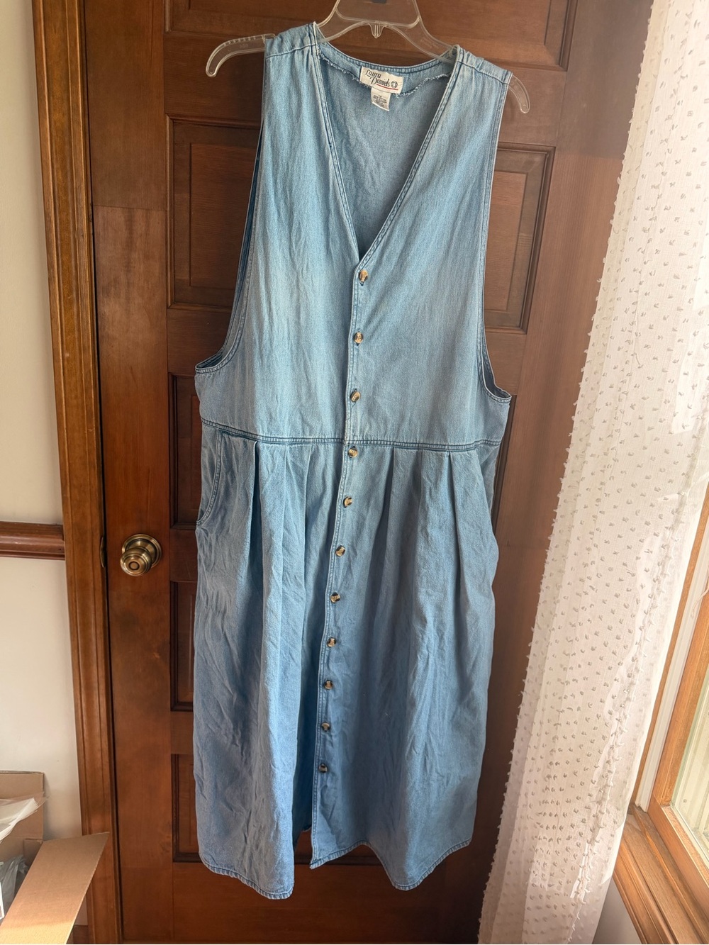 VINTAGE LAURA DANIELS DENIM BUTTON DOWN MAXI DRESS